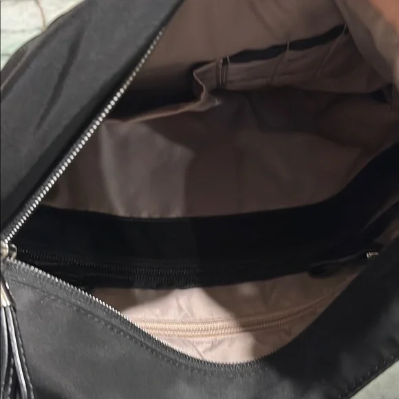 Tumi Black Voyageur Sumatra Messenger Bag - Picture 4 of 10